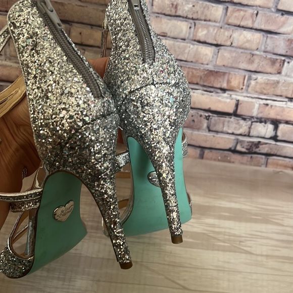 Betsey Johnson Blue Sage Rhinestone Jeweled Satin Peep Toe Izzy Sandals Sparkle - Picture 9 of 10